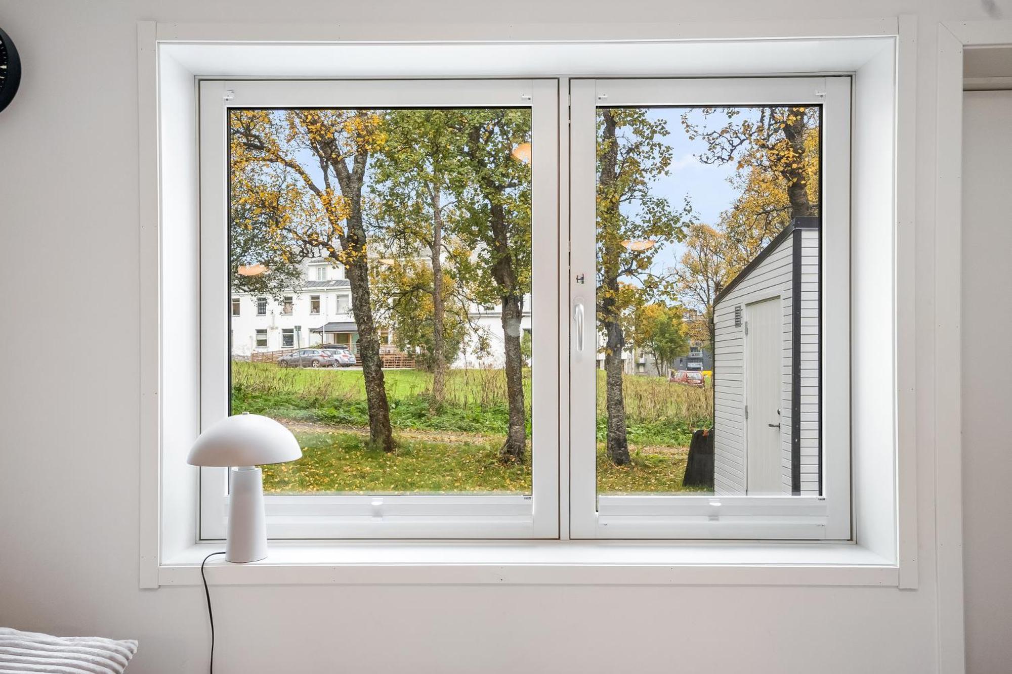 Book An Apartment Just For You In Central Tromso Exterior photo